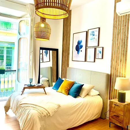 Apartment Calderon Iii Deluxe Sinesedesignhomes *