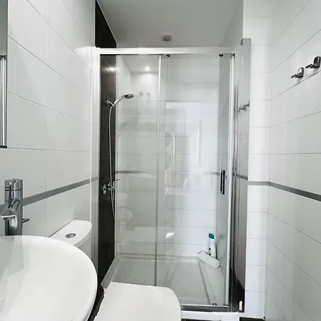 Calderon Iii Deluxe Sinesedesignhomes Malaga